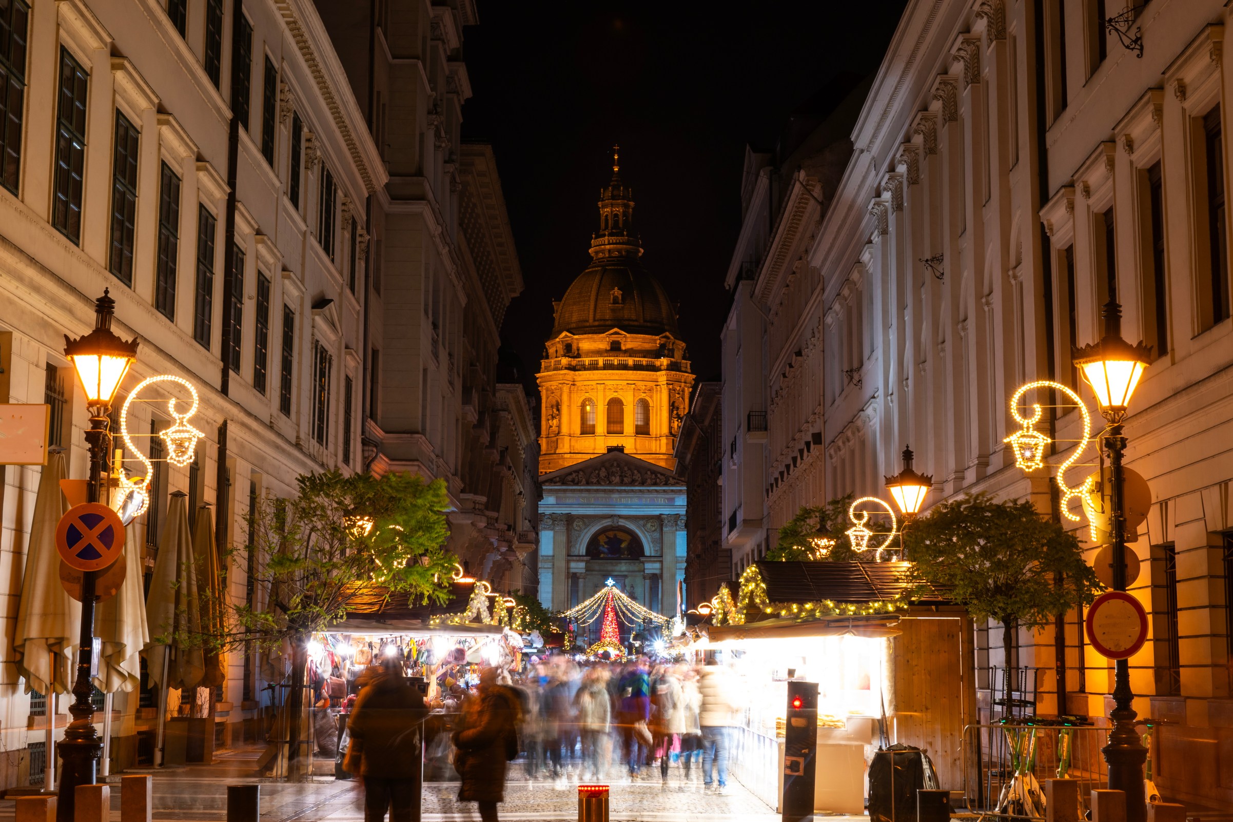La pas prin Budapesta: o poveste despre doua orase